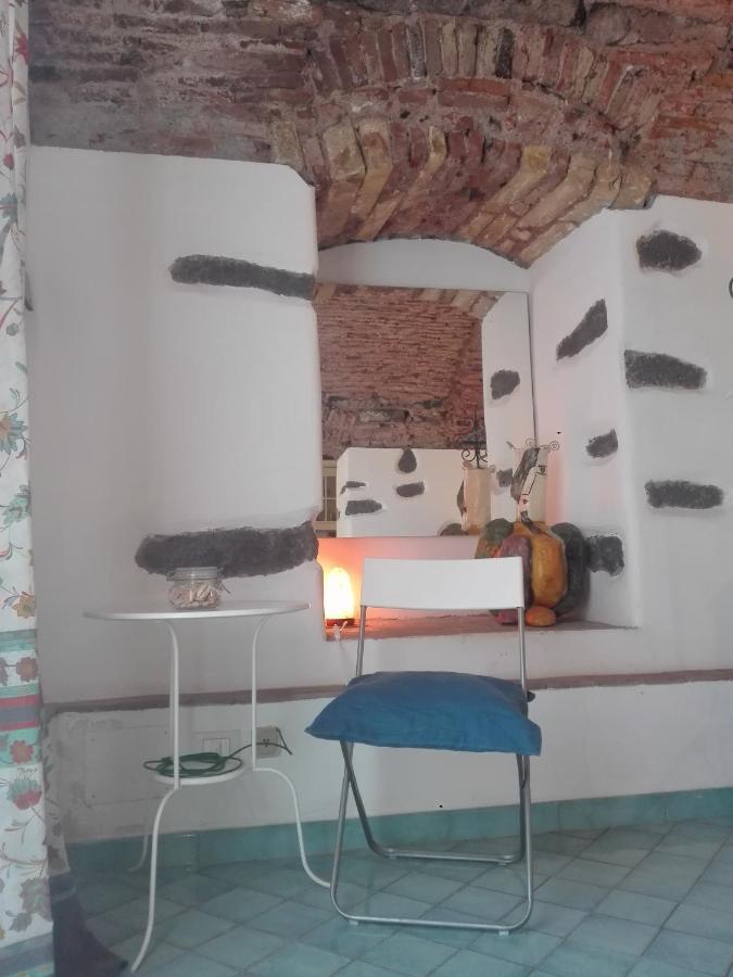 Bouganville Catania Luaran gambar